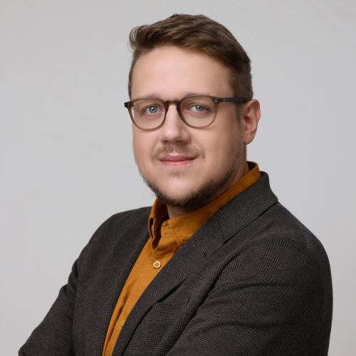 Александр Кузнецов